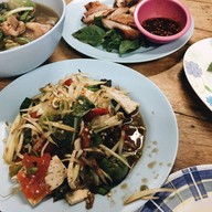 แซ่บอีสาน