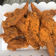 ไก่เขย่าเต็มโครต หลาดปล่อยของ