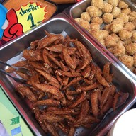 ไก่เขย่าเต็มโครต หลาดปล่อยของ