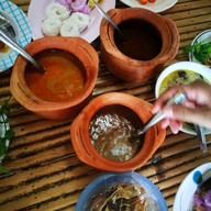 เมนูของร้าน สิวาลัย แม่ทองร้อยขนมจีนหล่มเก่า