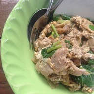 เมนูของร้าน ราดหน้าคอหมูหมัก เจ้าเก่าแฮปปี้แลนด์