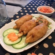 เมนูของร้าน แหนมเนืองญีญวน ประชาชื่น