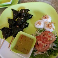 เมนูของร้าน เลอ ดานัง แหนมเนือง