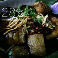 เมนูของร้าน แป๊ะก๋วยเตี๋ยวไก่มะระลงเรือ