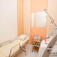 AYA Clinic ยูเนี่ยนมอลล์