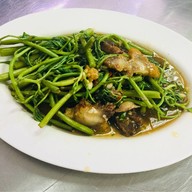 ร้านข้าวต้มแห้ง ตี๋น้อย