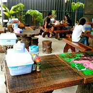 บรรยากาศ คอ - ชา ติ่มซำ