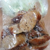 เมนูของร้าน ไส้อั่วหลัง Topland อาเขต