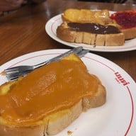 เมนูของร้าน มนต์นมสด เสาชิงช้า