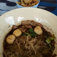 เมนูของร้าน ป.ประทีป ก๋วยเตี๋ยวเรือรสเด็ด พิษณุโลก สาขาพิษณุโลก