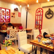 Fall In Love Cafe สุขุมวิท 101/1