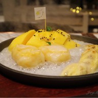 เมนูของร้าน Make Me Mango เอเชียทีค
