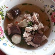 ยายไพ อาหารตามสั่ง