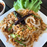 เมนูของร้าน แหนมเนืองนายช่าง