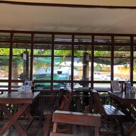 บรรยากาศ แหนมเนืองนายช่าง