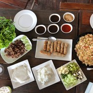 เมนูของร้าน แหนมเนืองนายช่าง