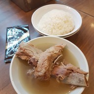 เมนูของร้าน Song Fa bakkuteh Chinatown Point