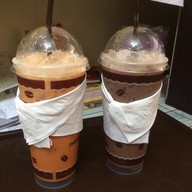 ฝนดอกไม้คอฟฟี่&เรสเตอรองท์