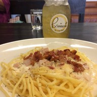 เมนูของร้าน Poonnawat cafe