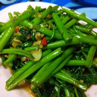 ร้านอาหาร อรวรรณ