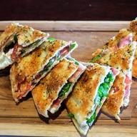 เมนูของร้าน Midwinter Green