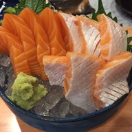 เมนูของร้าน Fin Sushi เทอร์มินอล 21 โคราช