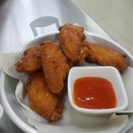 เอี่ยวเฮง ซุปเปอร์หมูตุ๋นหม้อไฟ