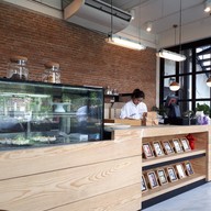 บรรยากาศ Tasty Treats Patisserie