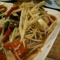 เมนูของร้าน อีสานครกไม้ (เฉวง)