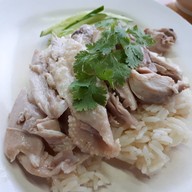 ข้าวมันไก่นายอุ้ย (สูตรไหหลำ)