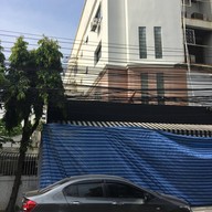 หน้าร้าน 103+Factory