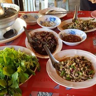 เมนูของร้าน สุกัญญา ลาบเป็ด