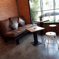 บรรยากาศ mama's cafe coffee&dessert