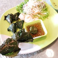 เมนูของร้าน เลอ ดานัง แหนมเนือง