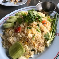 เมนูของร้าน เรือนอาหารทะเลวังมุข