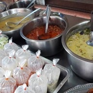 เมนูของร้าน ข้าวแกงป้าตุ้ม