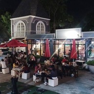 บรรยากาศ KAFE' RETRO