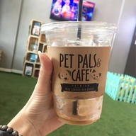 Pet pals & cafe