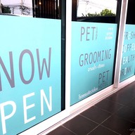 Pet pals & cafe