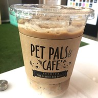 Pet pals & cafe