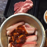 Saemoul BBQ Garosugil