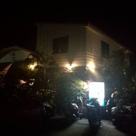 หน้าร้าน มาคมนมสด มหาวิทยาลัยเทคโนโลยีสุรนารี (มทส.)