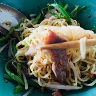 บะหมี่เซี้ยง รักษ์ชน