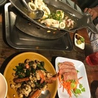 เมนูของร้าน สวนอาหารบ้านลุงคอง