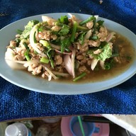 ไก่ย่างวิเชียรบุรี สนามบินน้ำ