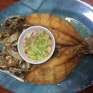 เมนูของร้าน โอฬารอาหารทะเล สมุทรสงคราม