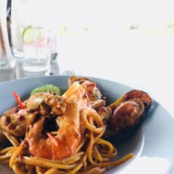 4K Cafe’ Pattaya Seaphere Residence