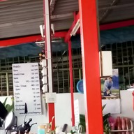 ข้าวมันไก่นายอุ้ย (สูตรไหหลำ)