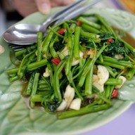 เมนูของร้าน มาดามออง