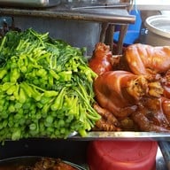 ขาหมูรัชดา แยกสุทธิสาร รอบกลางวัน